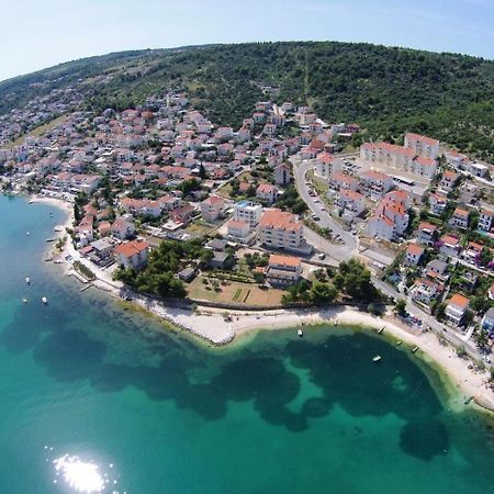 Apartments The View - Close To The Beach & Parking Trogir Exterior foto