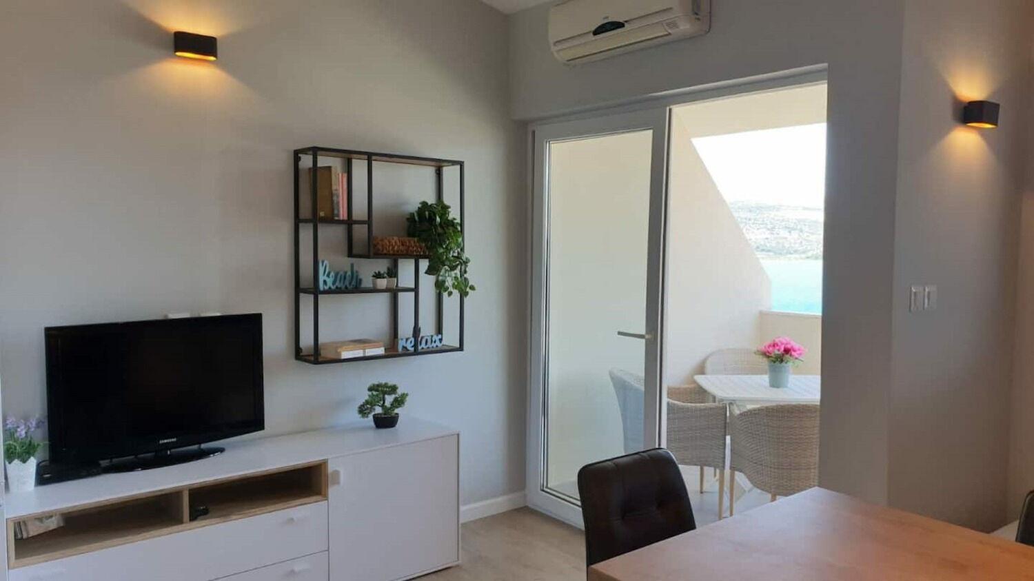 Apartments The View - Close To The Beach & Parking Trogir Exterior foto
